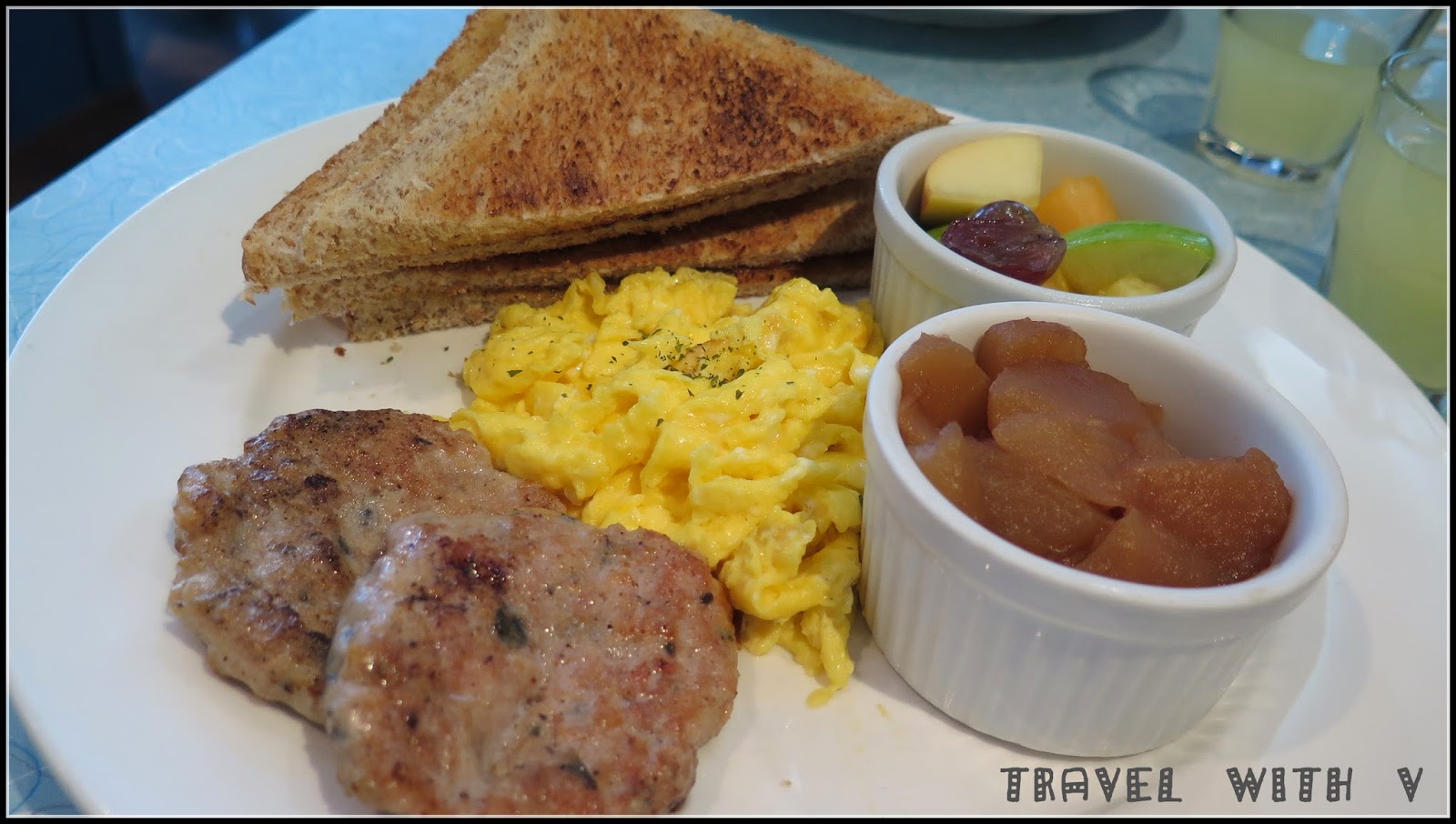 Read more about the article 【香港 ･ 灣仔美食】The Flying Pan<br />午夜口痕之選！24小時都可吃到All Day Breakfast
